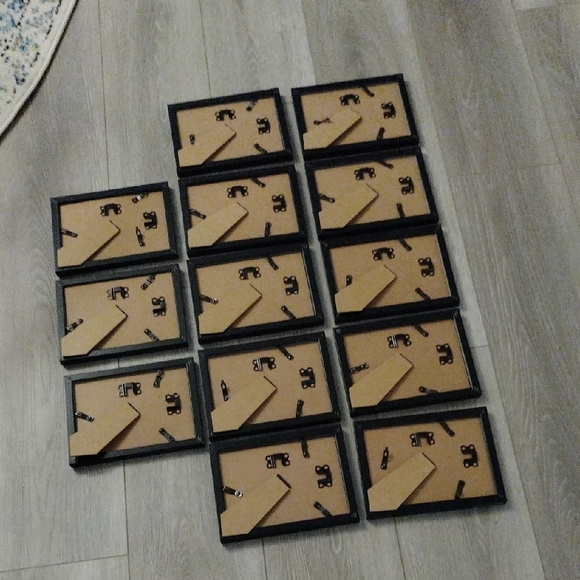 Black Picture Frame Set - Picture 7 of 11